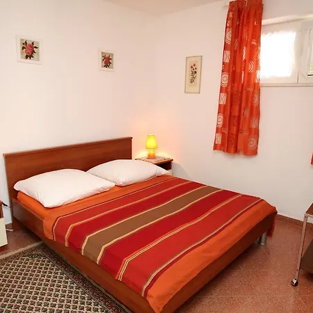 Apartments Jasmin Trogir Exterior photo