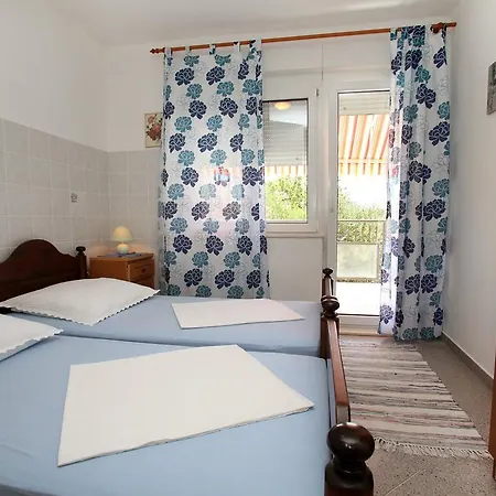 Apartments Jasmin Trogir Exterior photo