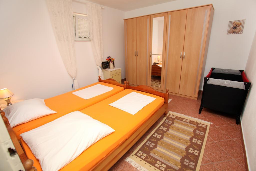 Apartment Jasmin Trogir