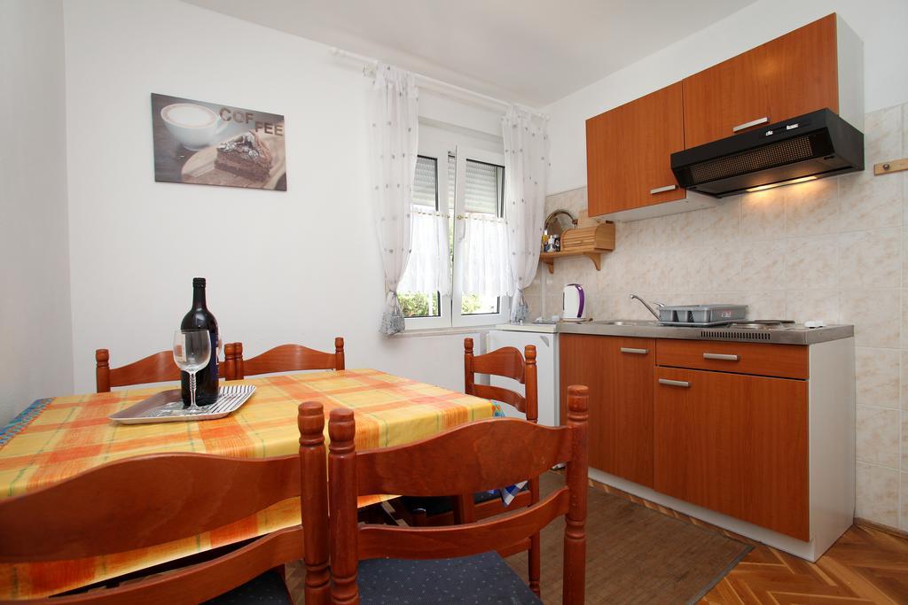 Apartment Jasmin Trogir