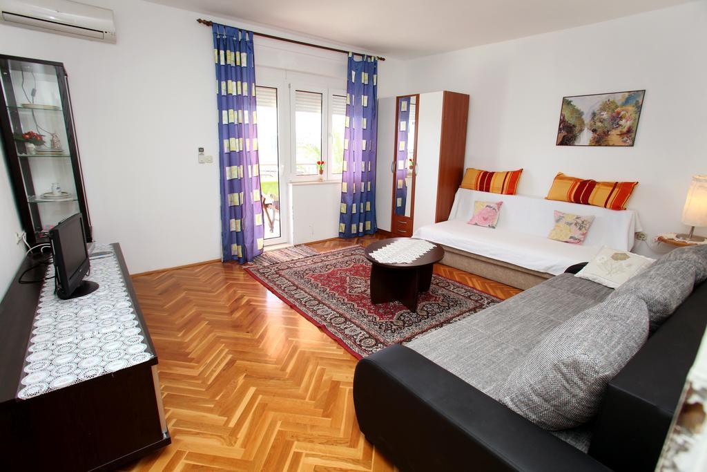 Apartment Jasmin Trogir